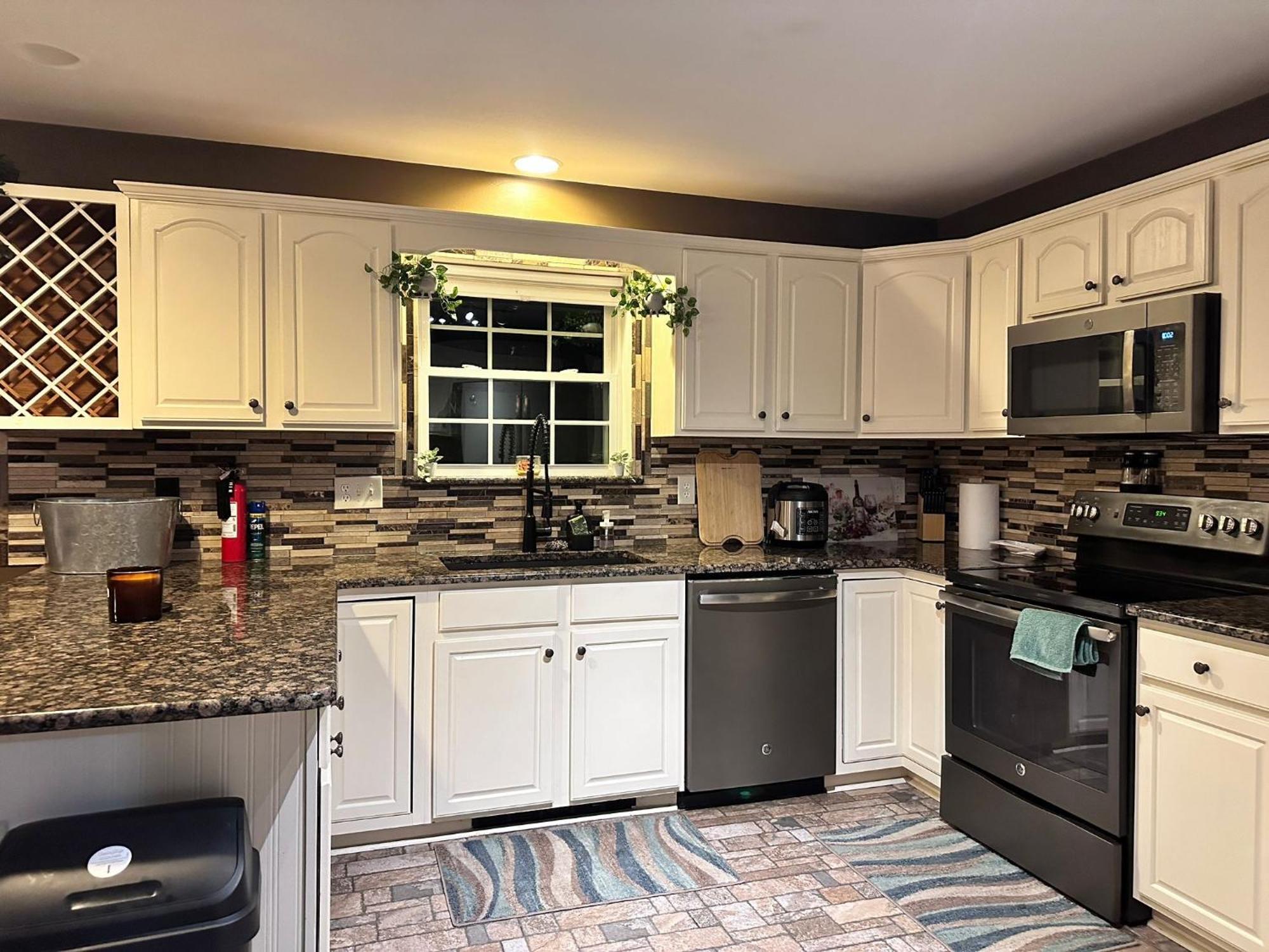Villa Mohawk-kudil In Poconos ! Private Pool-hot Tub-lake Access-game