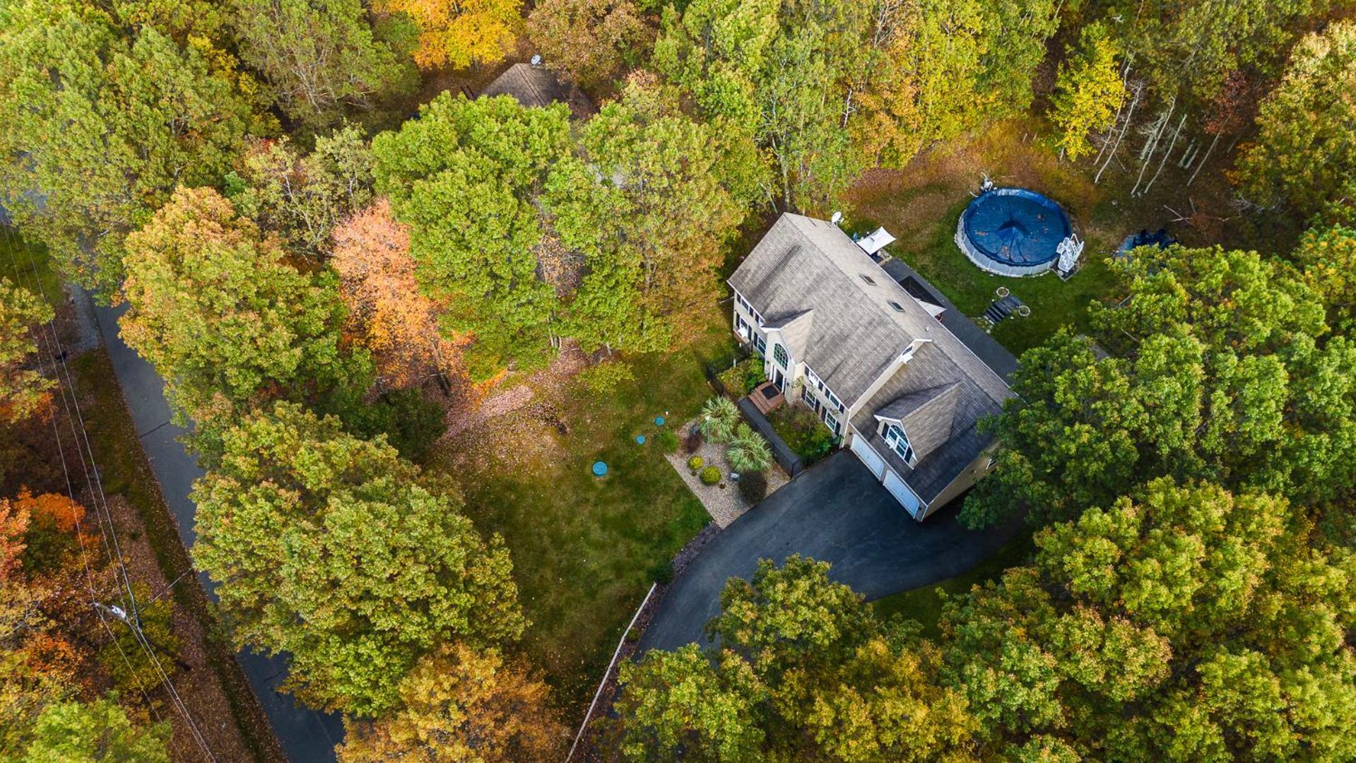 Mohawk-kudil In Poconos ! Private Pool-hot Tub-lake Access-game * Albrightsville